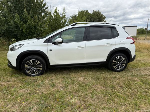 PEUGEOT 2008 (2018) 394901941