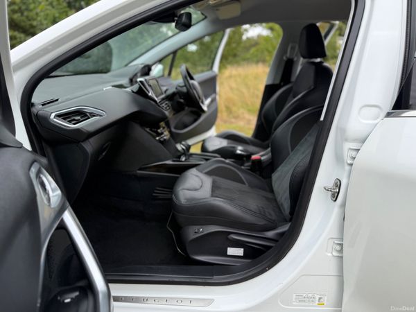 PEUGEOT 2008 (2018) 394901981