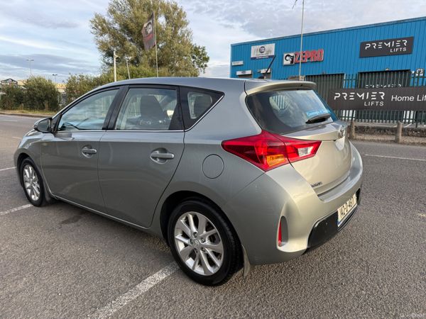 Toyota Auris 2014 Only 118KMS 394909575