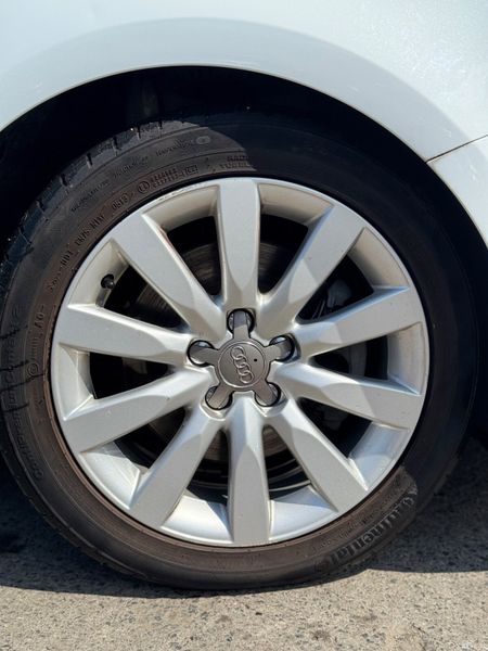 AUDI A1 S-Line 1.4 Petrol Auto 2013 58000KM 2 Keys 394929231