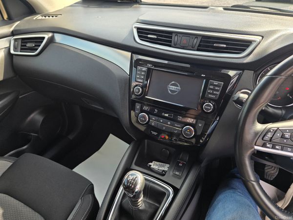 Nissan Qashqai 2018 394933745