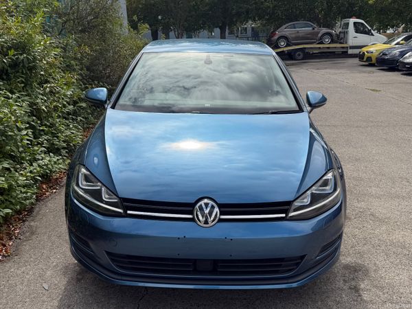 Volkswagen Golf 1.2 DSG Low KM 394938381