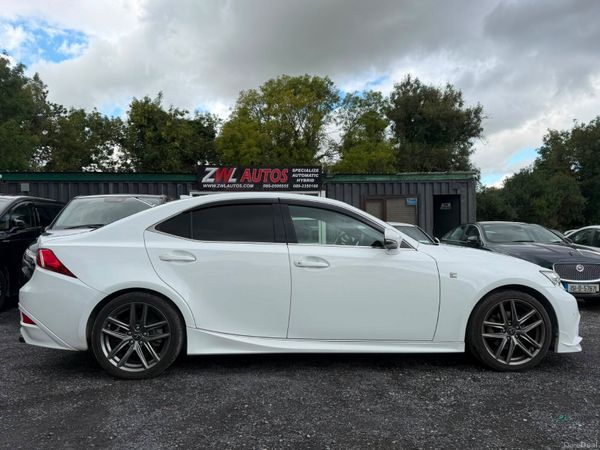 16 LEXUS IS300H F SPORT 395044873