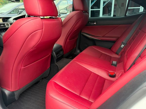 16 LEXUS IS300H F SPORT 395044891