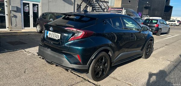 2019 Toyota C-HR  | G Package 395083911