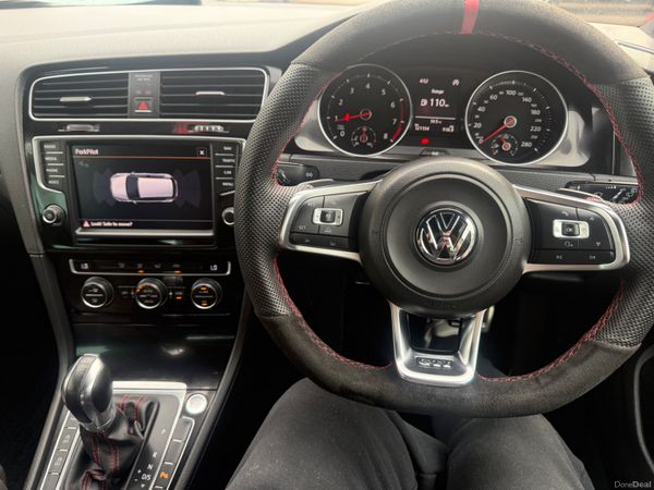 Volkswagen Golf GTI 2015 395010987