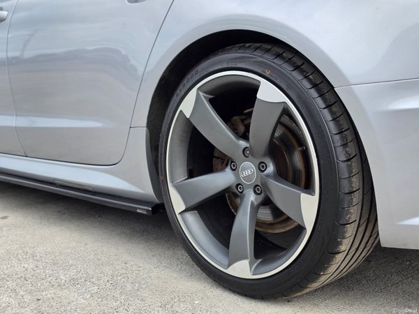 161 AUDI A6 S LINE AUTO BLACK ED × MAXTON PACK 395021525