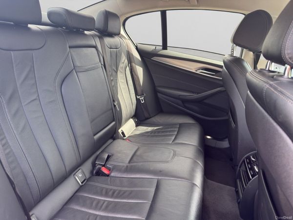 BMW 530e SE iPerformance G30 395146213