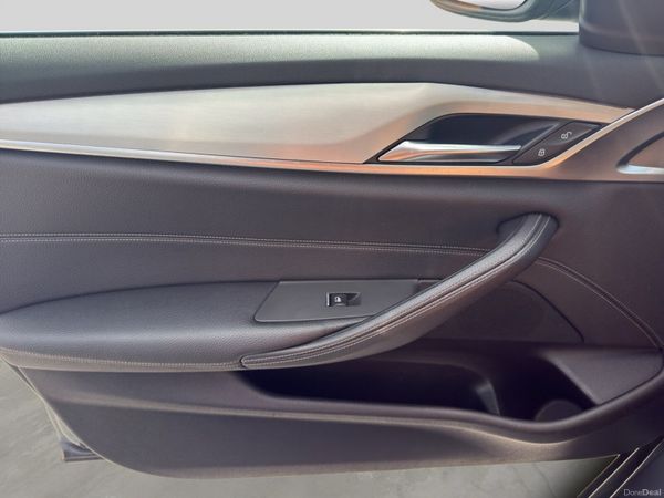 BMW 530e SE iPerformance G30 395146219