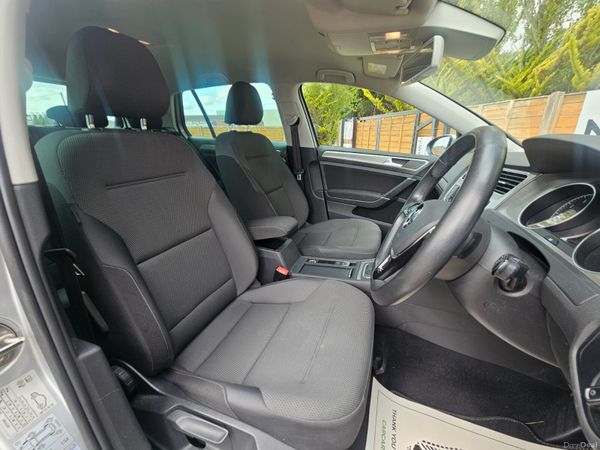Volkswagen Golf 2016 Auto New Nct 03/28 395191189