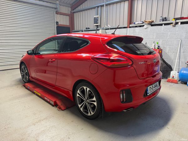 2017 KIA CEED    GT-LINE ! 395249643