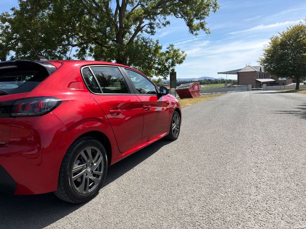 Peugeot 208 2021 puretech Auto 1.2 395288443