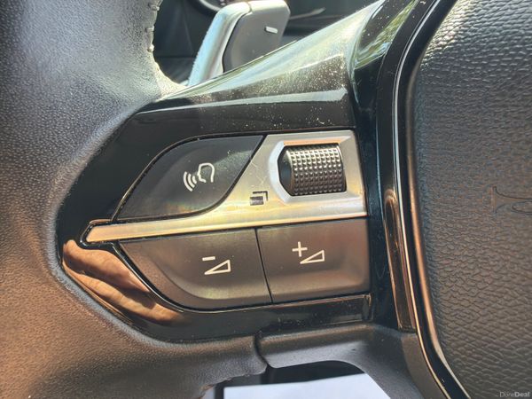 Peugeot 208 2021 puretech Auto 1.2 395288557