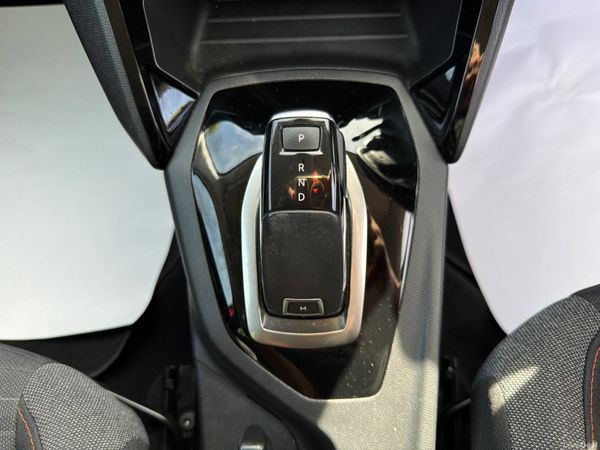 Peugeot 208 2021 puretech Auto 1.2 395288601