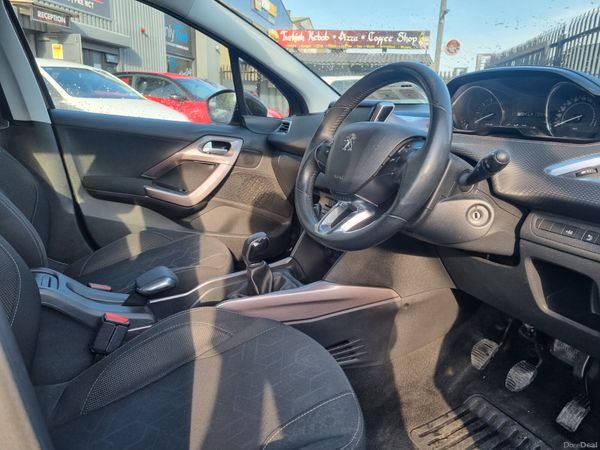 Peugeot 2008 2014 395237167