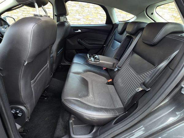 161 Ford Focus TITANIUM X  1.5 Diesel 395345101