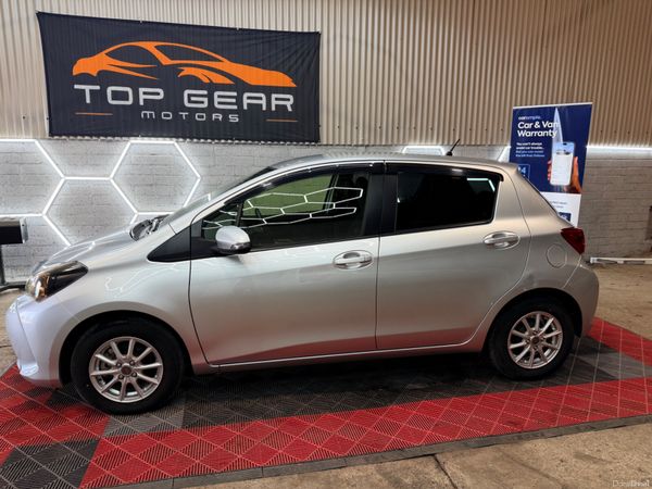 2015 Toyota Vitz 1.3 Petrol Automatic 395350989