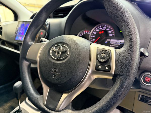 2015 Toyota Vitz 1.3 Petrol Automatic 395350997