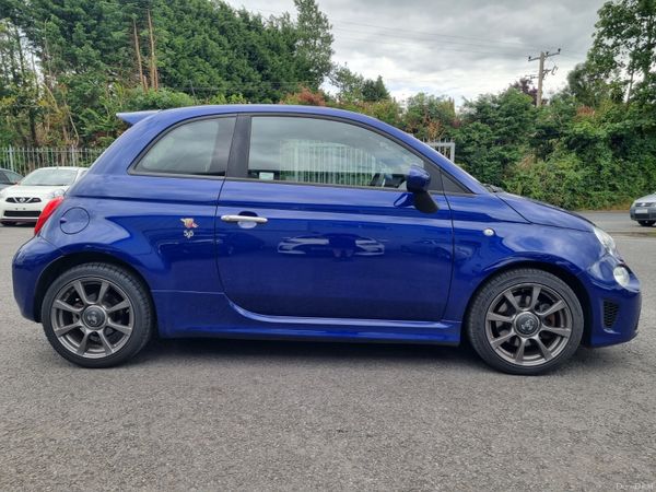 Abarth 595 2018 395370169