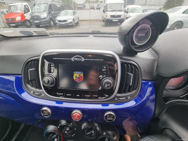 Abarth 595 2018 395370185