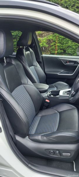 Toyota RAV4 2020 395379629