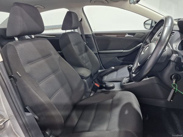 Volkswagen Jetta Comfortline 1.2 New NCT 395391981