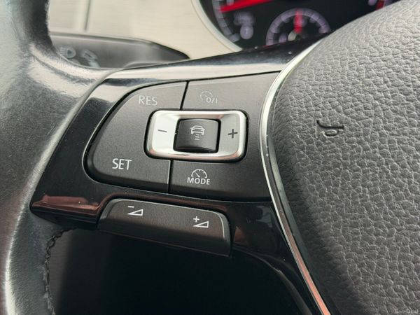 Volkswagen Golf 142 (NCT 06/27 & Tax 11/26) 395455761