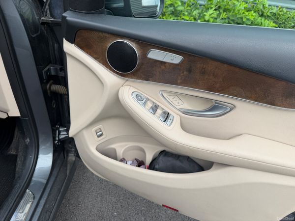 2016 Mercedes-Benz GLC 4 Matic 4WD Auto - NCT 12 M 395482359