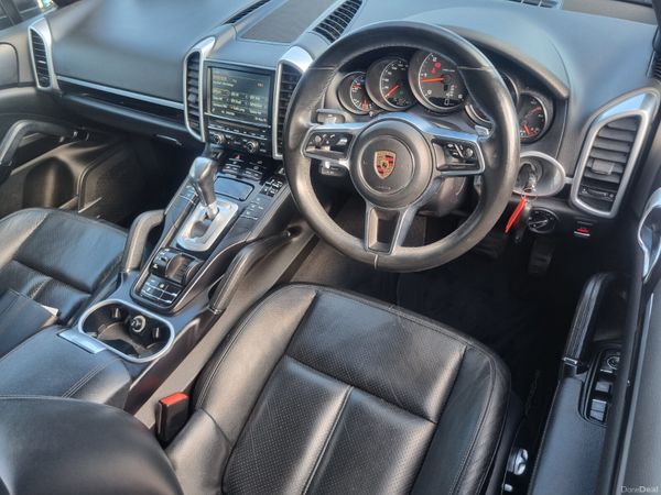 Porsche Cayenne 2016 395428495