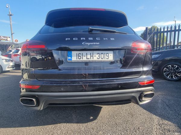 Porsche Cayenne 2016 395428513