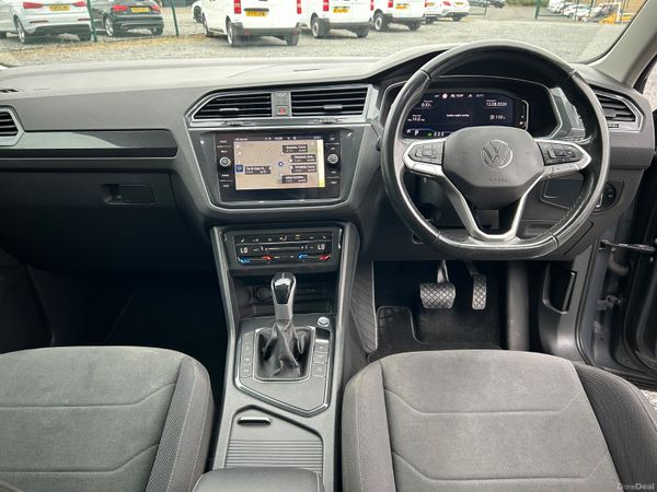 VOLKSWAGEN TIGUAN 2.0TDI ELEGANCE AUTO (VRT INC) 395435533