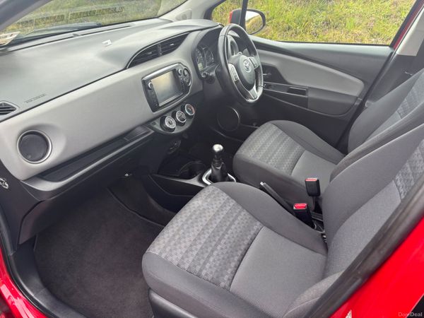 Toyota Yaris 2016 395558131