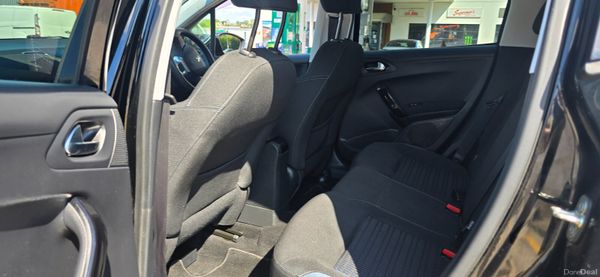 Peugeot 208 AUTOMATIC HIGH SPEC 395589193