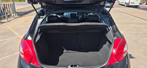 Peugeot 208 AUTOMATIC HIGH SPEC 395589195