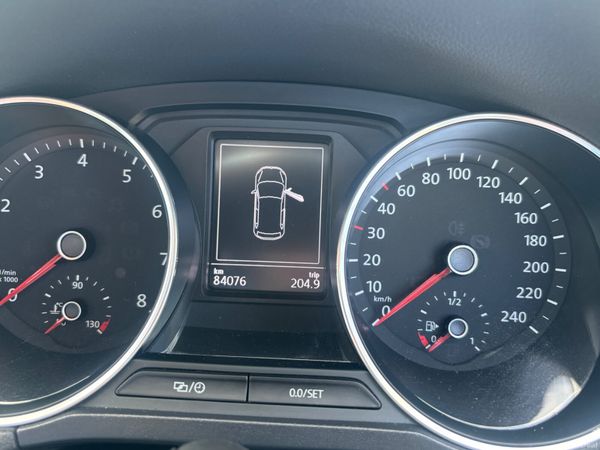 2017 VOLKSWAGEN POLO 1.2L Petrol AUTOMATIC 395531121