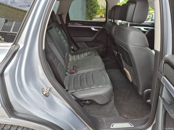 Touareg R Line ** BIG SPEC** 395535883