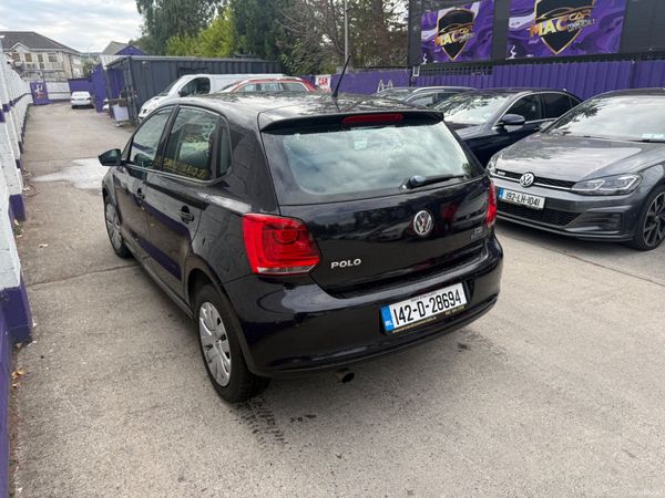 Volkswagen Polo 2014 395640717