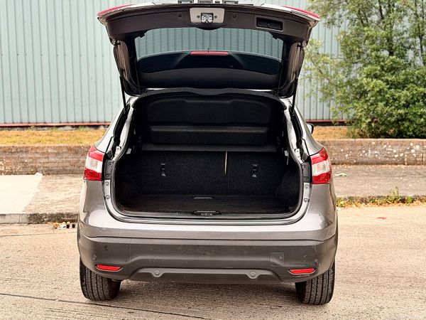 🔴 Nissan Qashqai SV Full Spec 395646541
