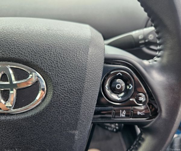 2022 Toyota Prius 1.8 Hybrid Automatic 395646789