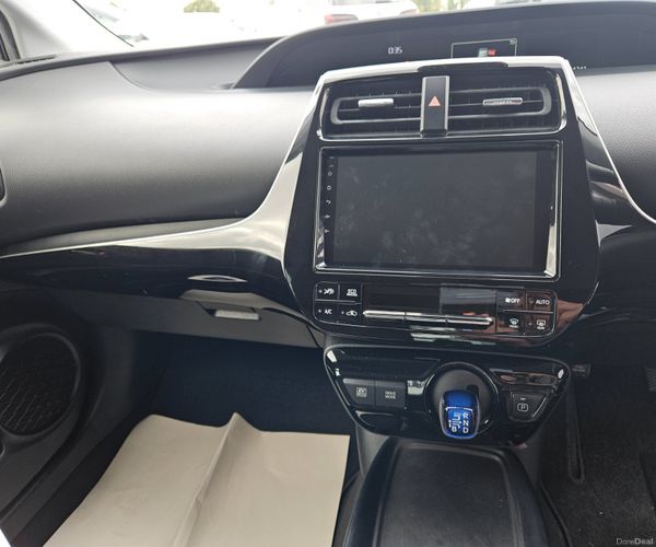 2022 Toyota Prius 1.8 Hybrid Automatic 395646793