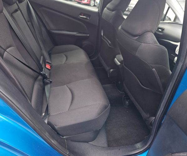 2022 Toyota Prius 1.8 Hybrid Automatic 395646797