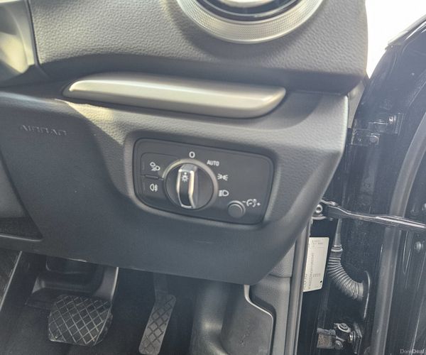 2017 Audi A3 saloon 1.4 Automatic 28K Km only! 395646821