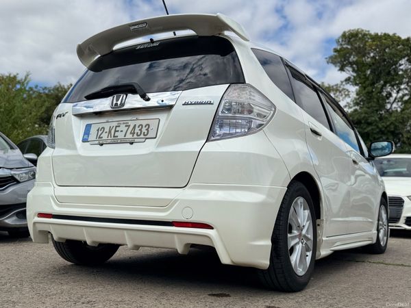 Honda Fit 1.3 Hyrbid 2012 41000KM Heated Seats 395685617