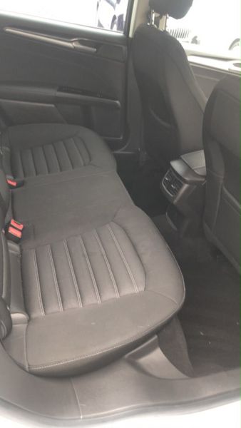 Ford Mondeo 2019 395618409