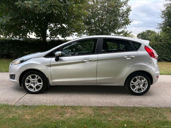 2014 Ford Fiesta Zetec 1.25 Petrol NCT 10/27 395632857