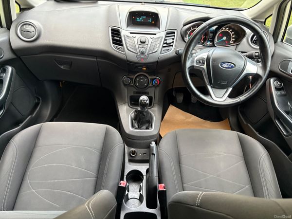 2014 Ford Fiesta Zetec 1.25 Petrol NCT 10/27 395632875