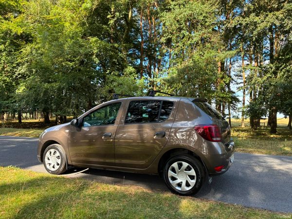 Dacia Sandero 2021 1.0 Alternative 395779257
