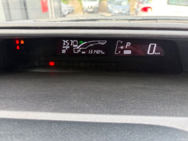 Toyota Aqua GS 395792257