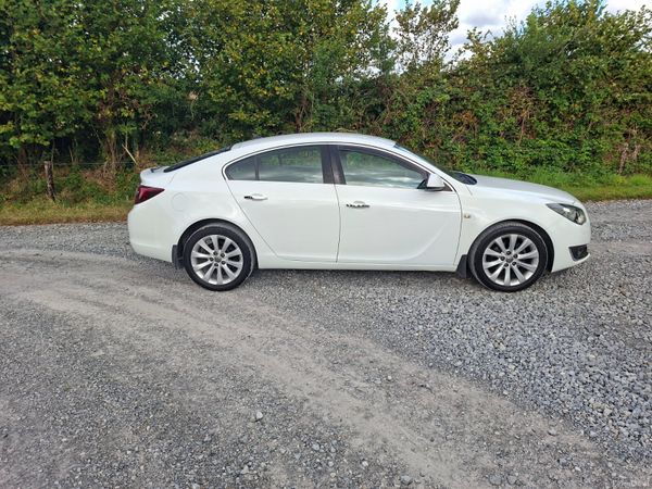 Opel Insignia "Elite Model" 2015 Top Spec, Low kms 395736447