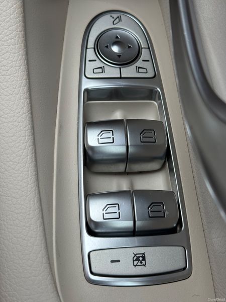 Now Reserved!181 Mercedes-Benz E-Class Night Pack! 395873105
